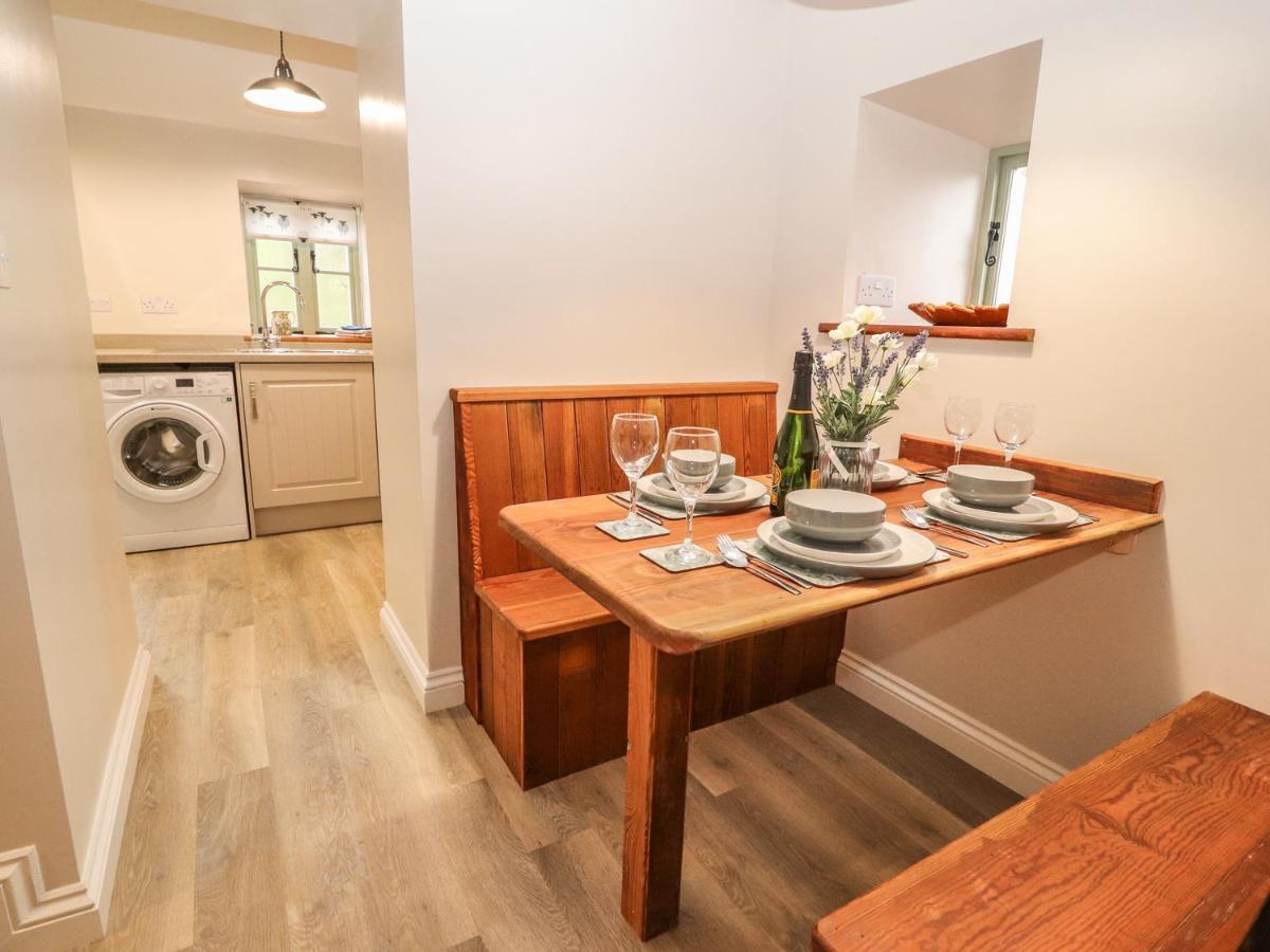 Ffrwdd Galed Isaf Holiday home