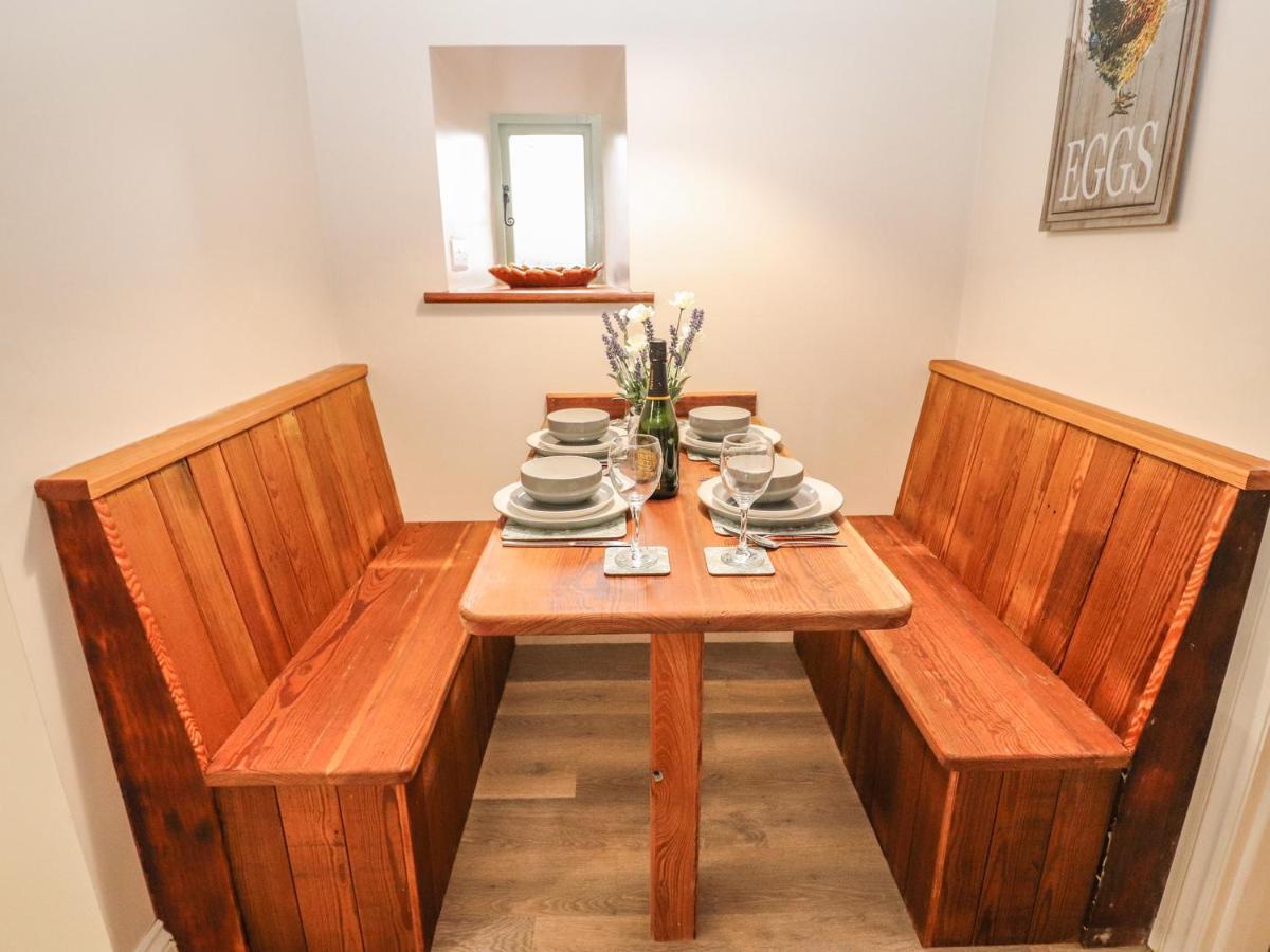 Holiday home Ffrwdd Galed Isaf